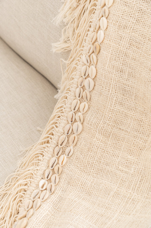 Sumba Shell Fringe Throw – Natural