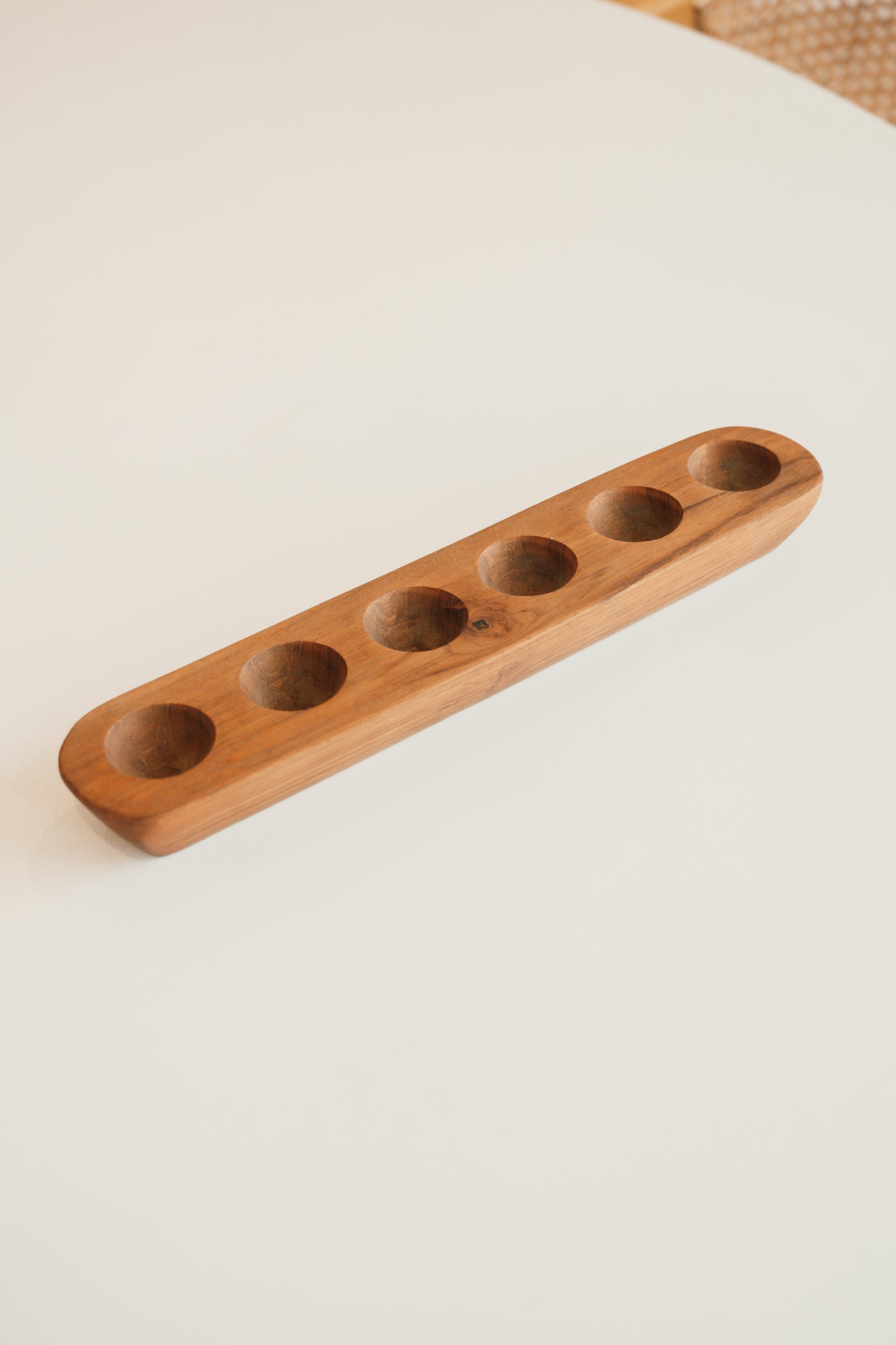 Bamboo 6-Hole Egg Holder