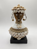 Nusa Shell Lady