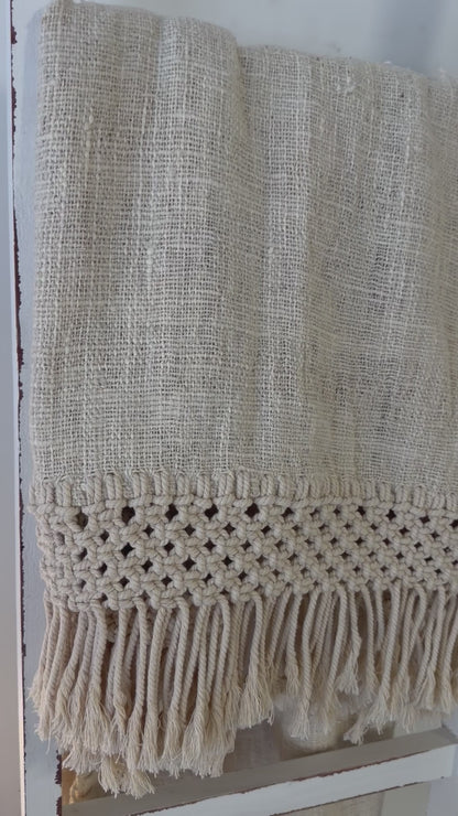 Lombok Handwoven Artisan Throw – Natural