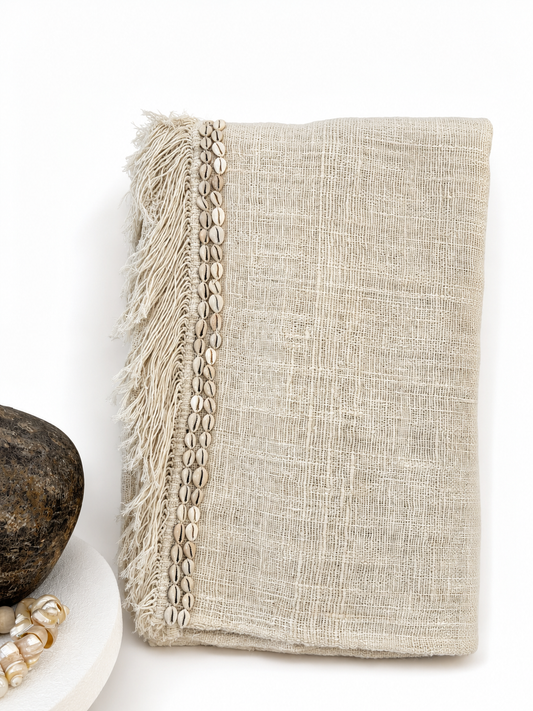 Sumba Shell Fringe Throw – Natural
